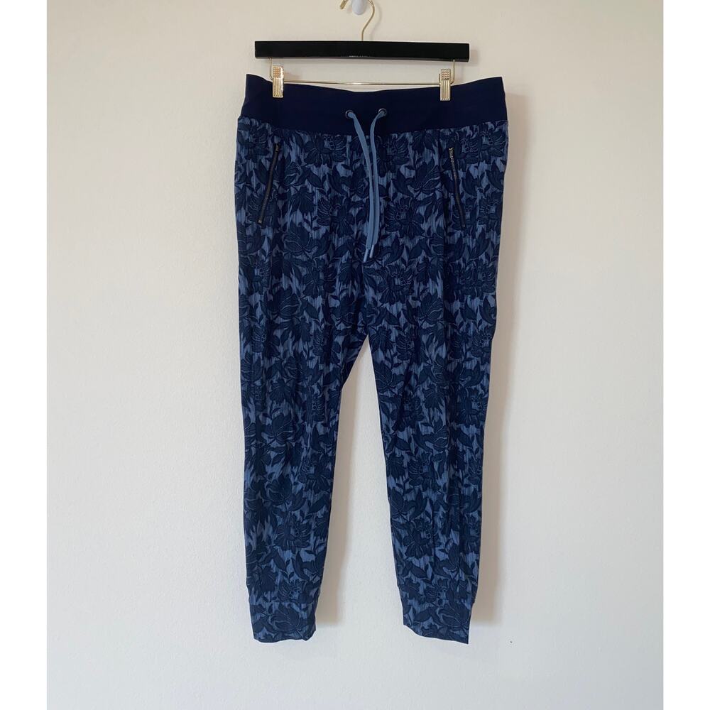 Athleta 988236-00 Trekkie North Jogger in Ethereal Bloom Cottage Blue Size 14